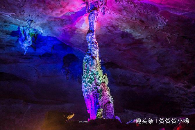 倾倒垃圾阻塞高速公路 法国农民怒火蔓延